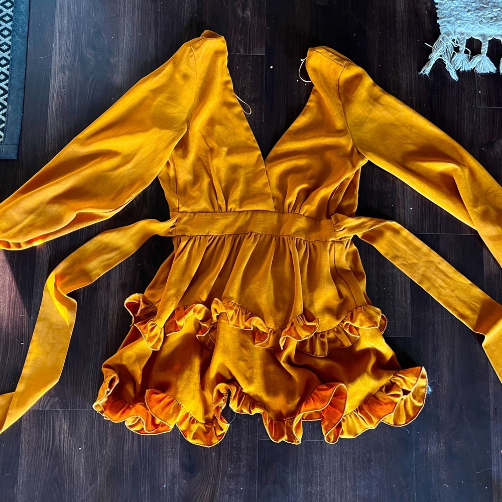 BRIGHT HONEY MUSTARD DRESS SIZE SMALL